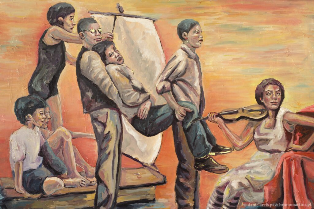 A deriva dos continentes. Uma mulher olha para fora da tela enquanto gentilmente ajeita o violino no ombro, não tem ainda o arco. Será que espera que alguém lho traga para começar a tocar? As crianças avançam no por-do-sol, sempre dourado e eterno, prometedor de aventuras e encontros fantásticos. Os três homens também viajam, percorrem um longo caminho, alheados dos restantes eles são como uma ilha ou uma jangada à deriva.